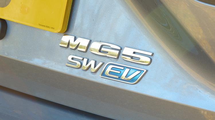 MG MOTOR UK MG5 ELECTRIC ESTATE 115kW Trophy EV Long Range 61kWh 5dr Auto
